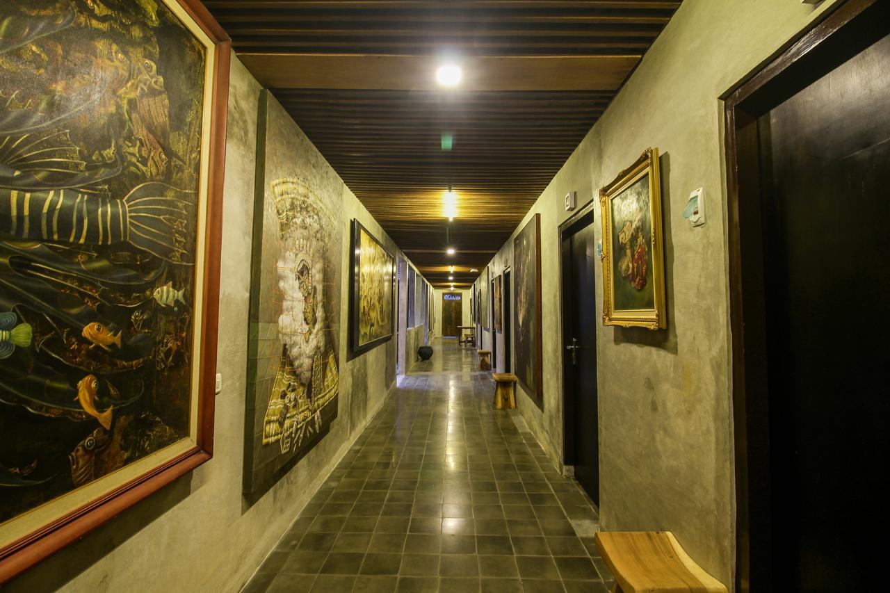 Watu Agung Guest House Magelang Exterior photo